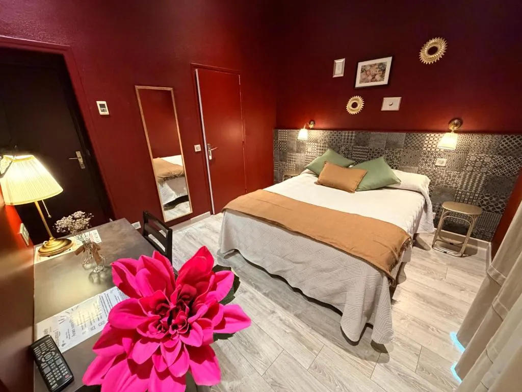 Chambre double supérieure — hôtel centre de Montpellier